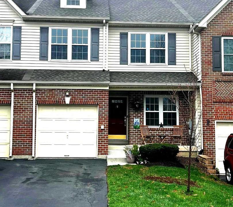 1st image of 312 Manor Rd