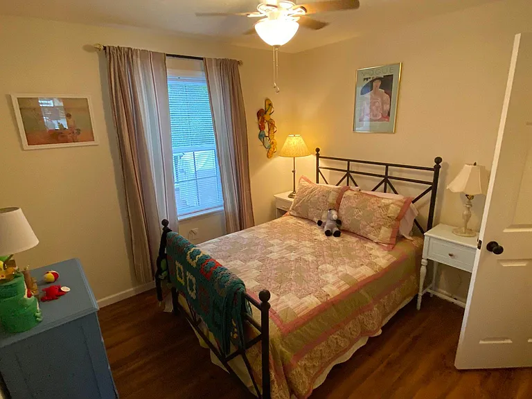 2094 Fieldcrest Dr — Photo 17