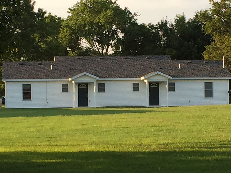 2nd image of 507 W 2nd Ave