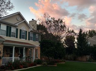 836 Mockingbird Dr, Antioch, IL