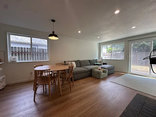 14020 Courtland Pl N — Photo 7
