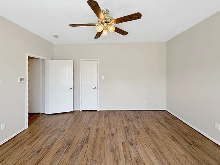 9716 Minton Dr — Photo 14