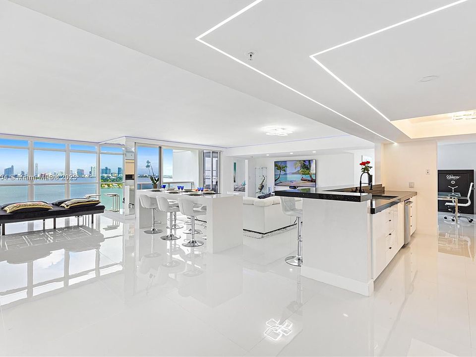 1st image of 1900 Sunset Harbour Dr Unit 2002/4