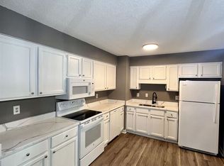 4300 Bayliner Dr, Raleigh, NC 27604