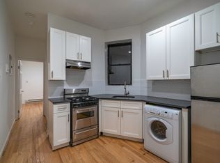 326 W 49th St #1FW1, New York, NY 10019