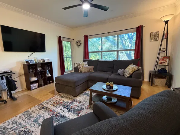 2303 River Green Dr NW, Atlanta, GA 30327