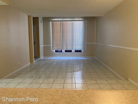 4th image of 806 Pepperwood Ln