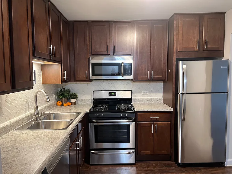 3615 Central Rd #2 — Photo 1