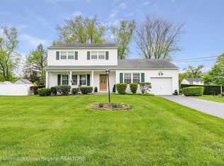 19 Eliot Rd, Manalapan, NJ 07726
