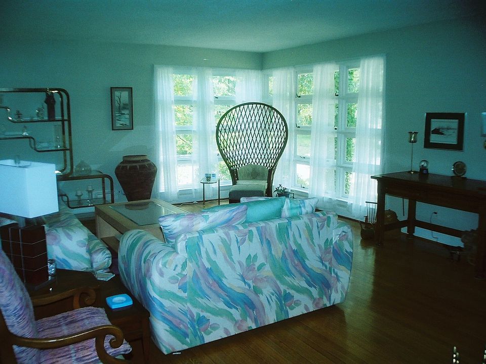 living room 15x20