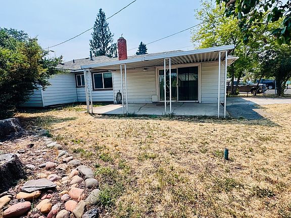2nd image of 1101 F Ave