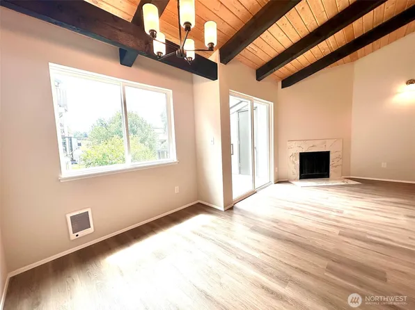 2020 Grant Avenue S #C301, Renton, WA 98055