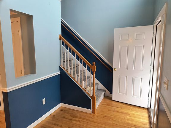 2nd image of 28 Owens Drive #38