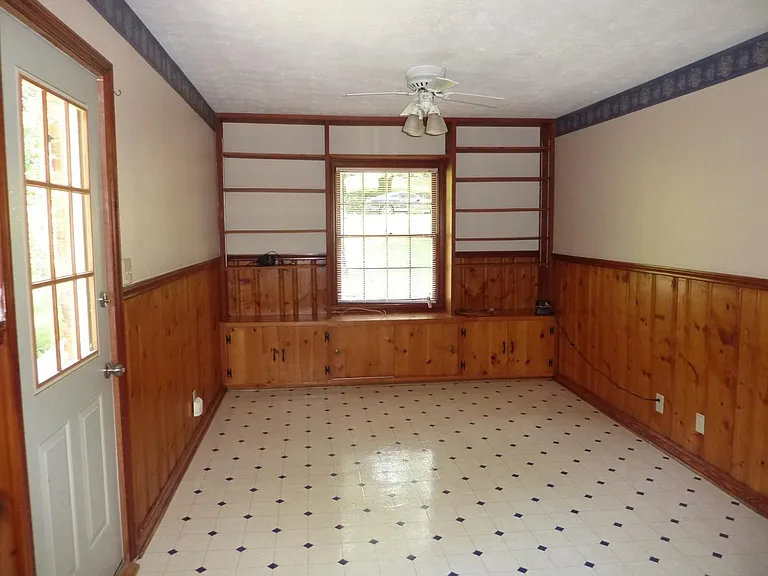 613 Densley Dr — Photo 9