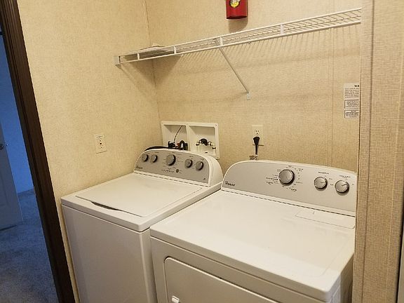 5th image of 1250 Paree St #150