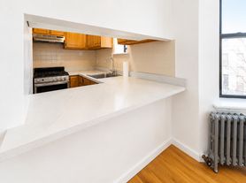 185 E 2nd St, New York, NY