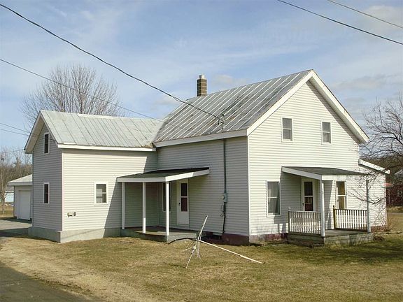 2nd image of 121 Lagrasse St
