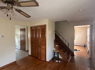 241 Circular Ave #A, Hamden, CT 06514