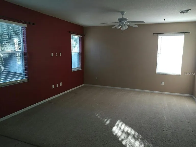 5804 Justicia Loop — Photo 4