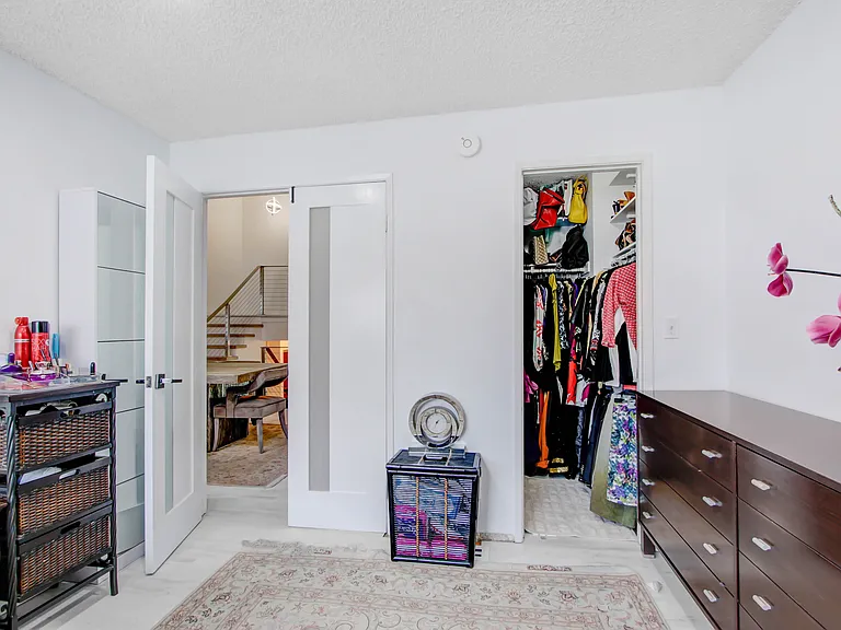21545 Erwin St #98 — Photo 15