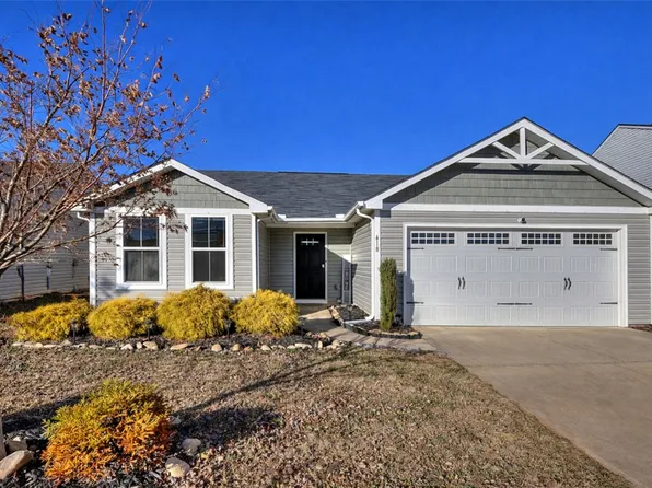 618 Maplestead Farms Ct, Greenville, SC 29617