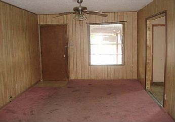 3rd image of 324 N Camino Del Rey