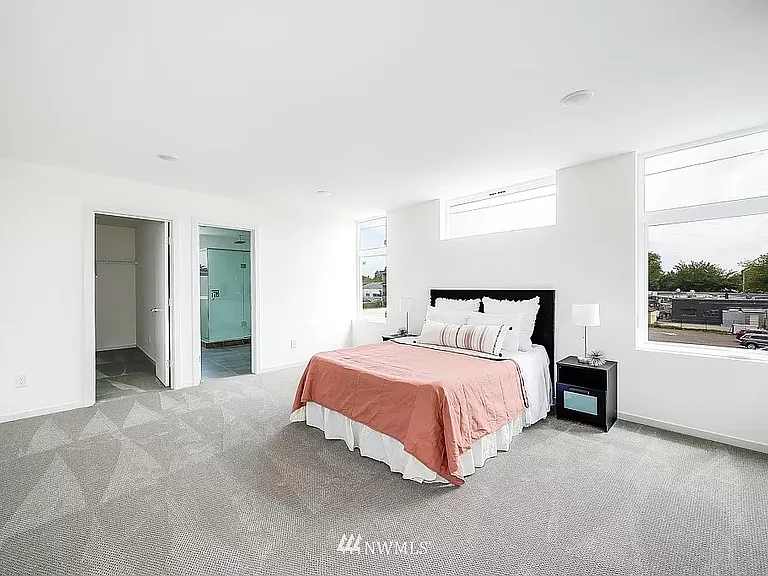 9250B 17th Ave SW — Photo 9