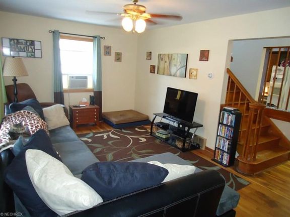 2nd image of 891 Kennebec Ave
