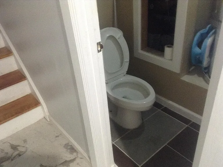 41 Wilshire Ave — Photo 7