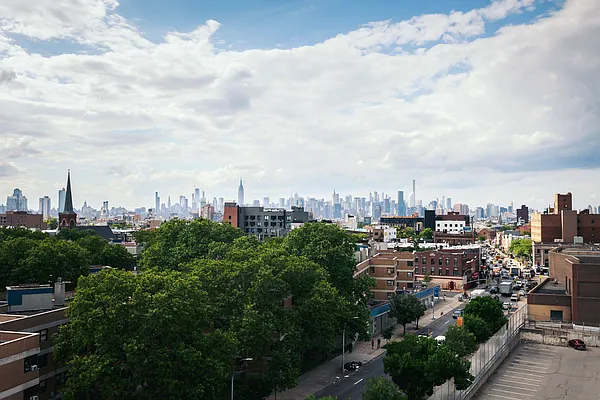 Rented by Nooklyn NYC LLC | media 49