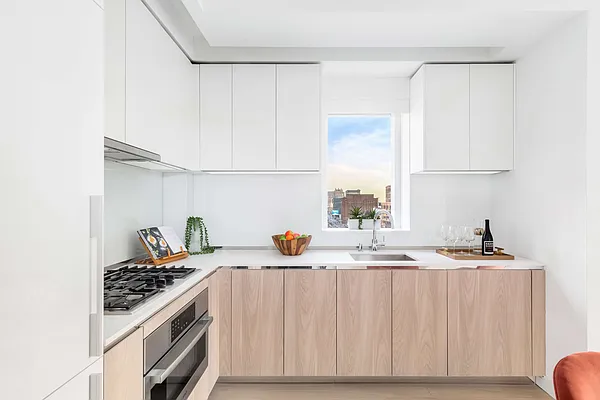 Rented by (Legacy) Elegran | media 6