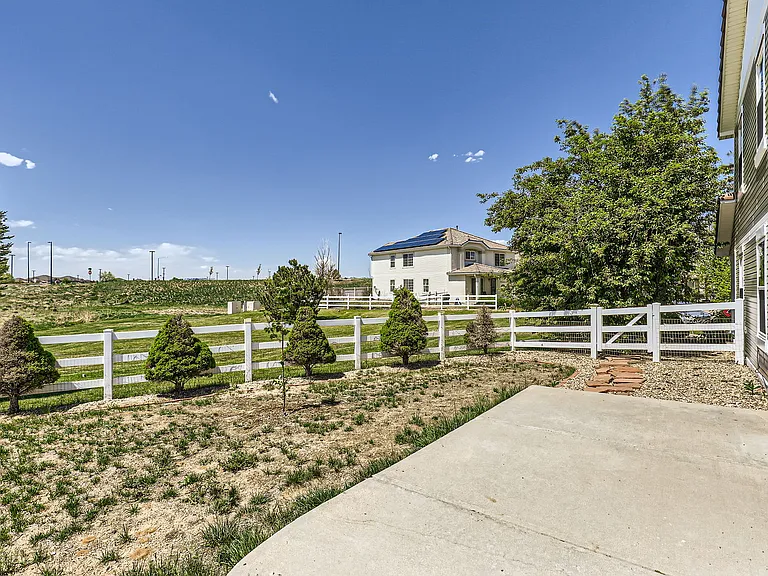 5587 N Jebel Ct — Photo 24