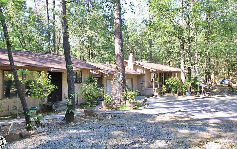 1st image of 21530 Fern Ln