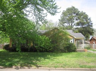 814 Hull St, Dyersburg, TN 38024