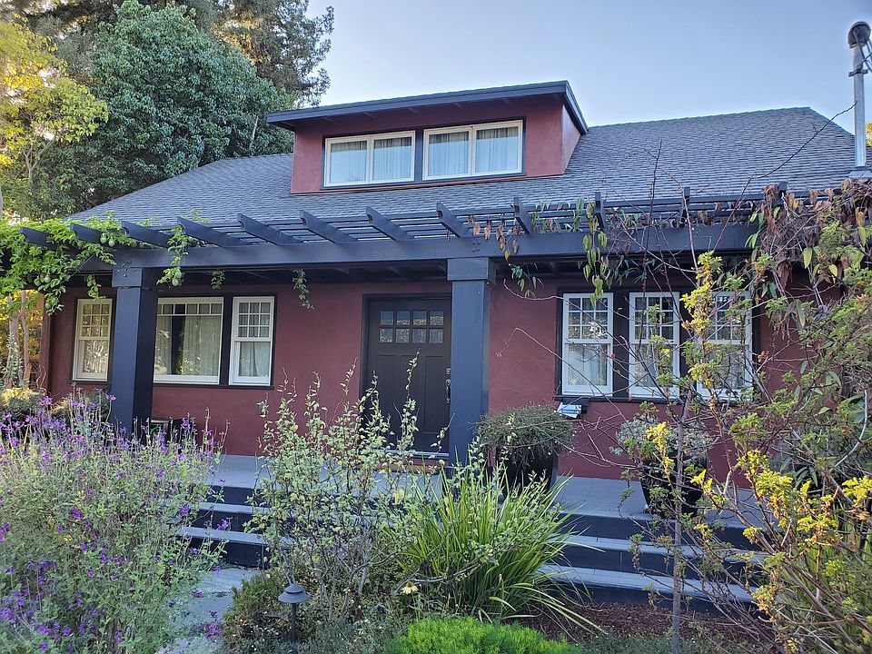 1st image of 482 Mariposa Ave