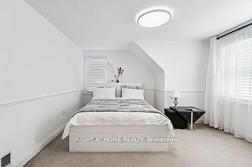 105 Glenridge Ave — Photo 23