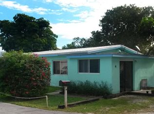 4 Lakeview Dr, Key Largo, FL 33037