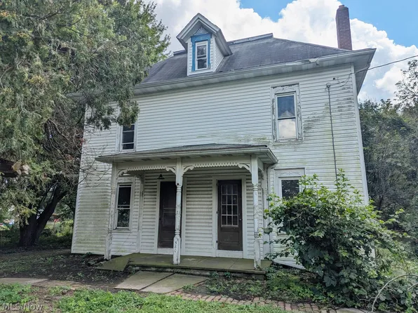 2580 Edison St NW, Uniontown, OH 44685