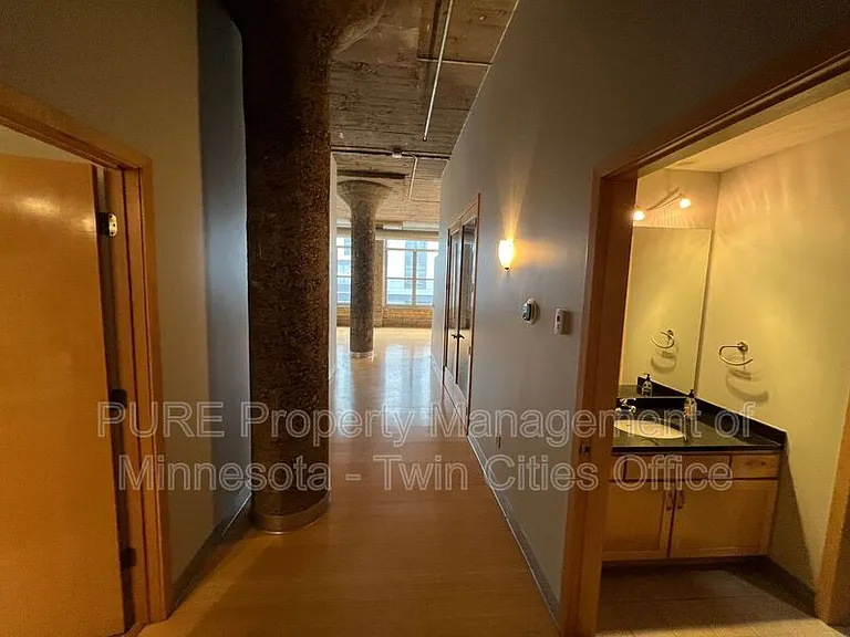 521 S 7th St #212 — Photo 10