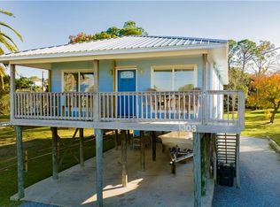 1303 Chaumont Ave, Dauphin Island, AL 36528