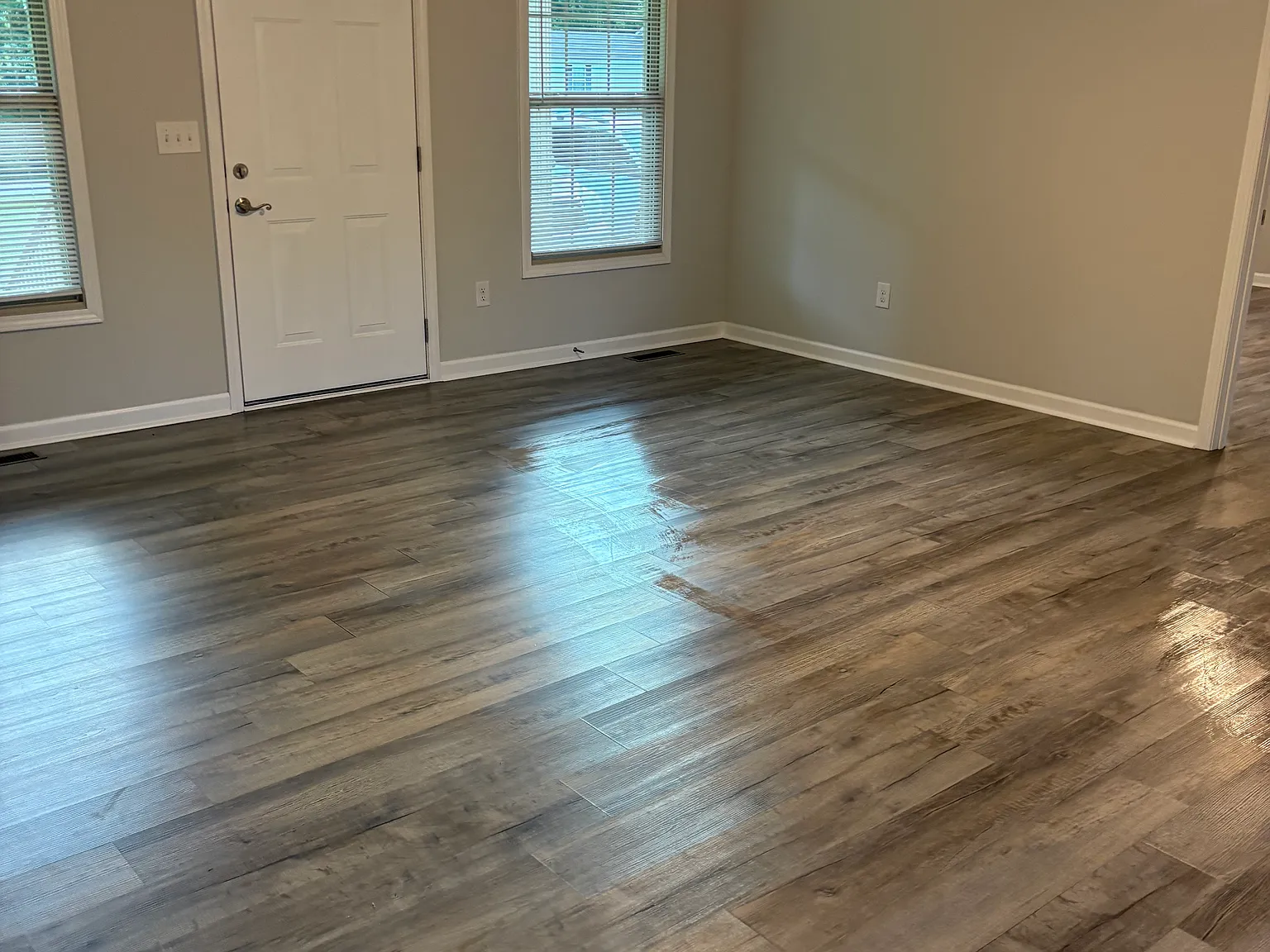 3 bed, 1472 sqft, $1,850 — Photo 3