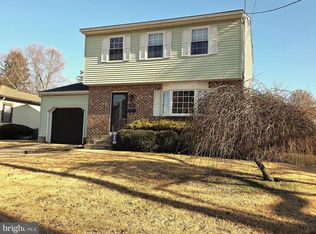 38 N Warren St, Woodbury, NJ 08096