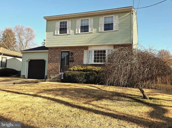38 N Warren St, Woodbury, NJ 08096