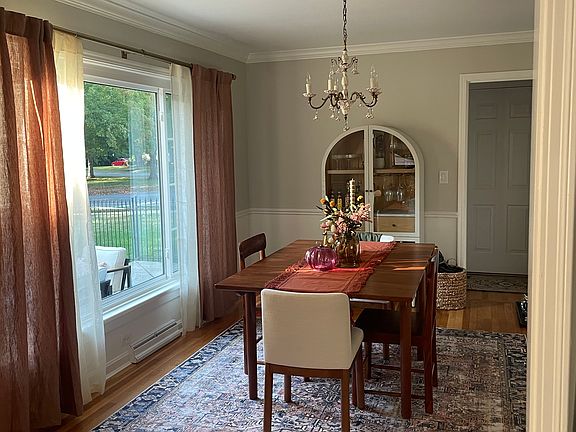 4th image of 3761 Indianview Ave