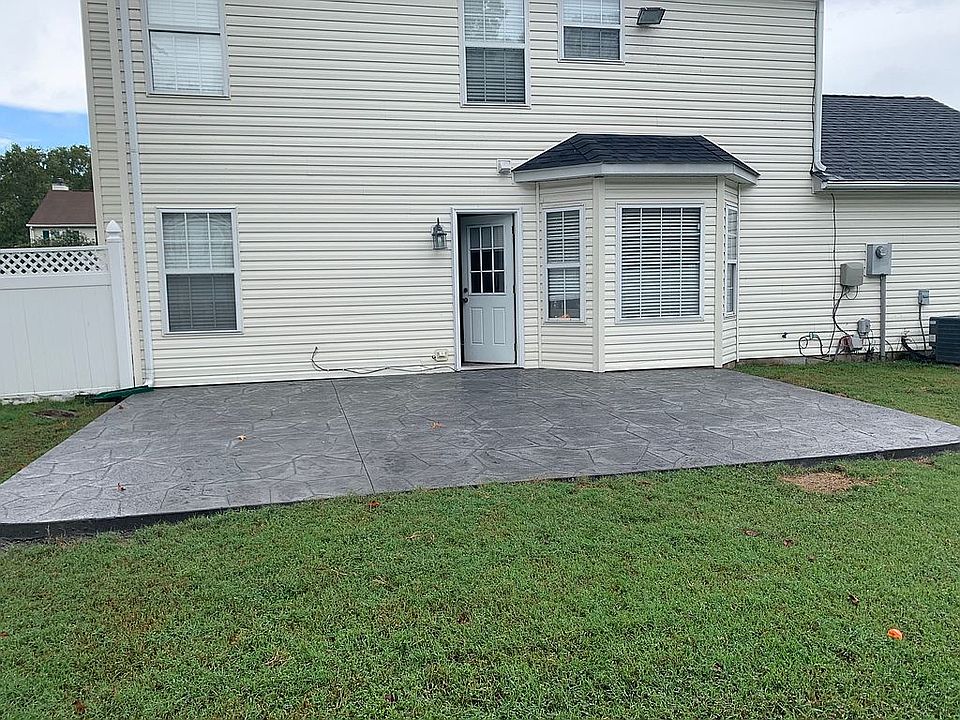 1st image of 228 Cabell Dr