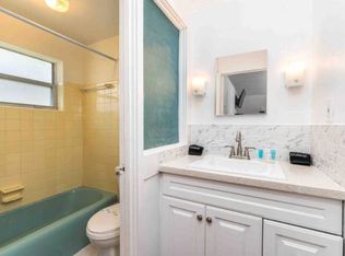 242 Walton Blvd #R, West Palm Beach, FL 33405