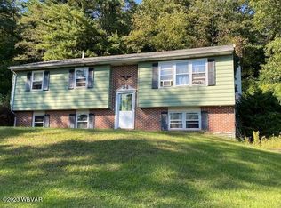 513 Harris Ln, Montoursville, PA 17754