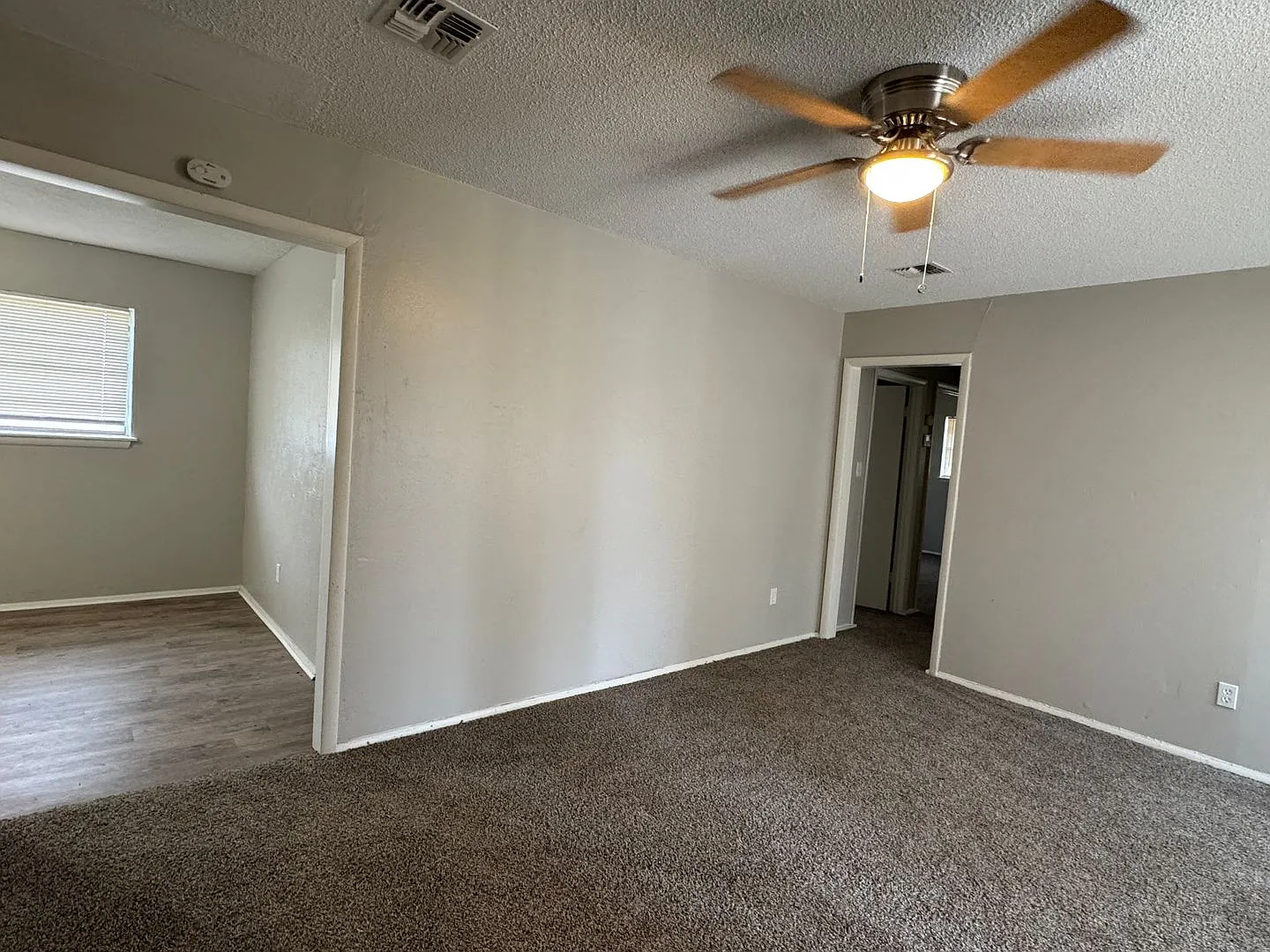 3310 SW Salinas- Available now! — Photo 2