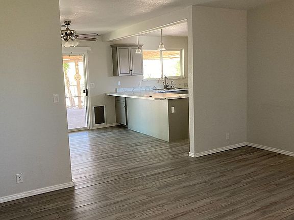 5th image of 3951 Brookside Dr