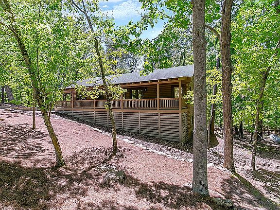 Easy maintenance yard